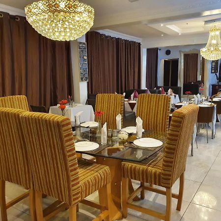 Apartment Royale Hotel & Suite Lagos Dış mekan fotoğraf