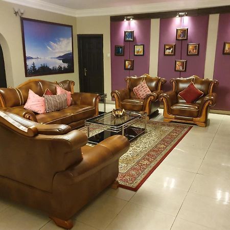 Apartment Royale Hotel & Suite Lagos Dış mekan fotoğraf