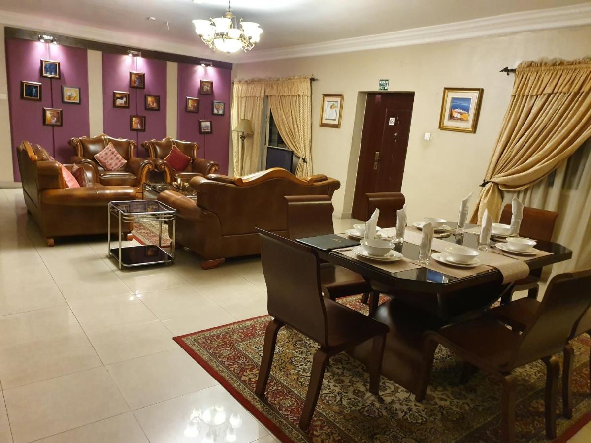 Apartment Royale Hotel & Suite Lagos Dış mekan fotoğraf