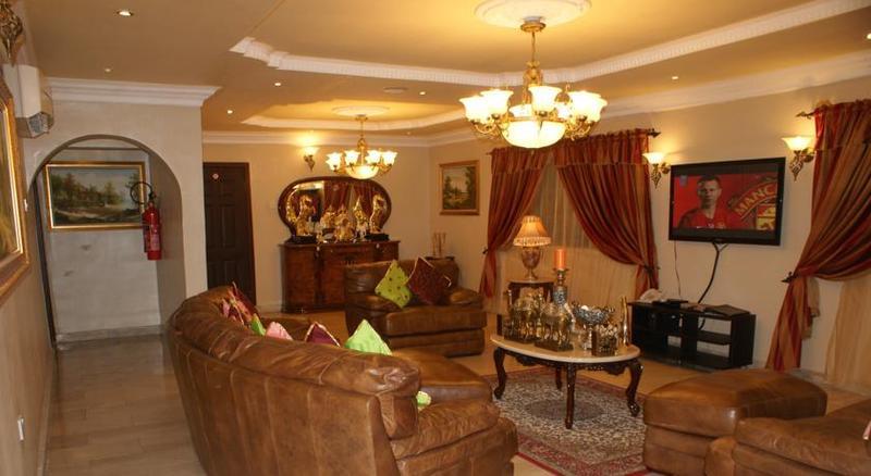 Apartment Royale Hotel & Suite Lagos Dış mekan fotoğraf