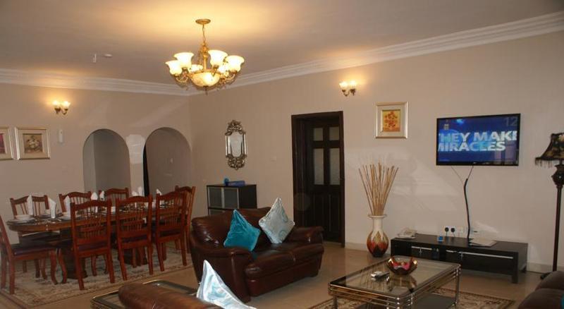 Apartment Royale Hotel & Suite Lagos Dış mekan fotoğraf