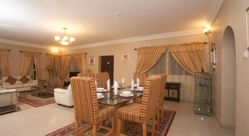 Apartment Royale Hotel & Suite Lagos Dış mekan fotoğraf