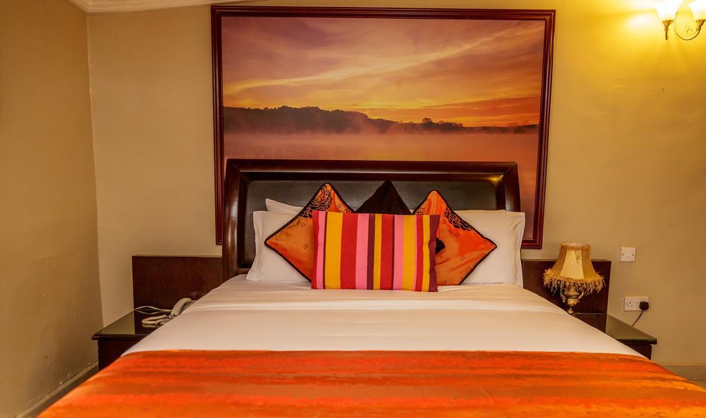 Apartment Royale Hotel & Suite Lagos Dış mekan fotoğraf