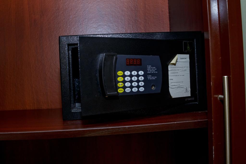 Apartment Royale Hotel & Suite Lagos Dış mekan fotoğraf