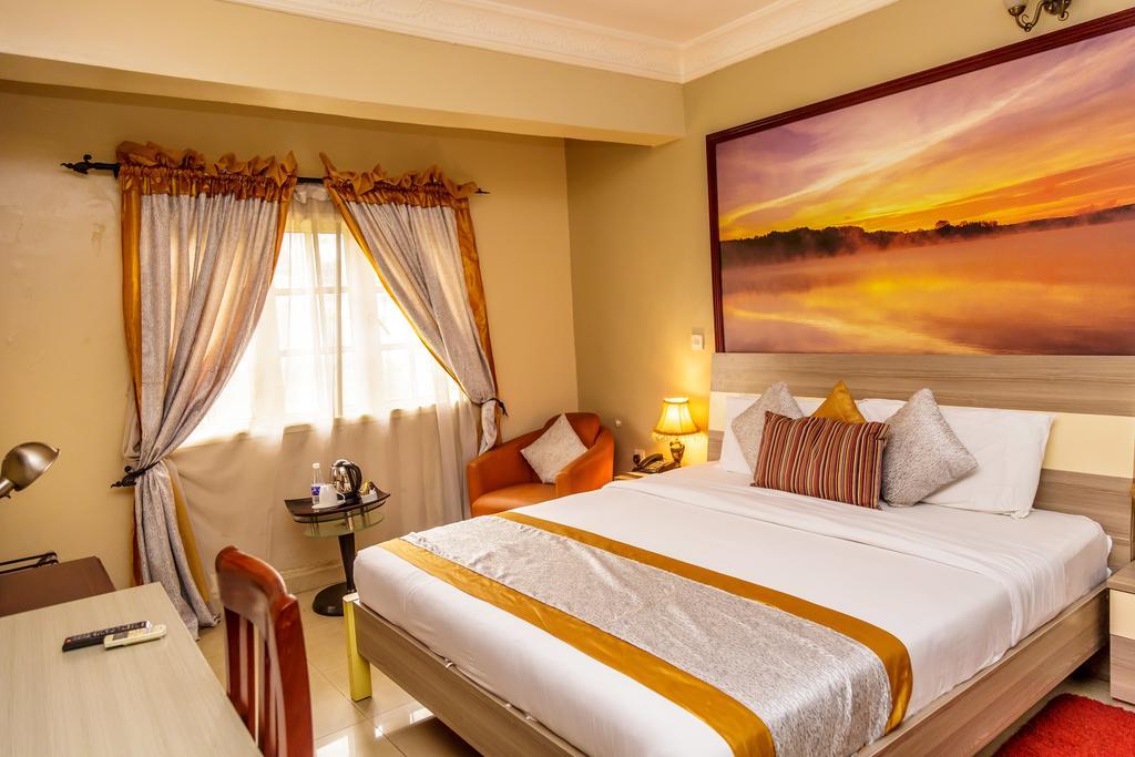 Apartment Royale Hotel & Suite Lagos Dış mekan fotoğraf