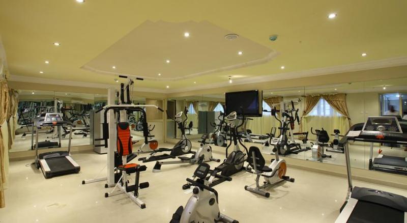 Apartment Royale Hotel & Suite Lagos Dış mekan fotoğraf