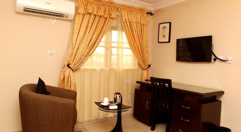 Apartment Royale Hotel & Suite Lagos Dış mekan fotoğraf